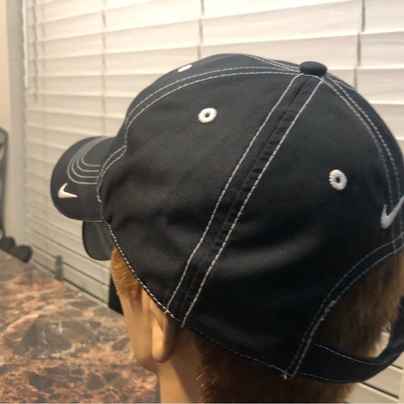 NikeGolf Men’s “PNE Construction “Black Baseball Cap Size Adjustable - Picture 4 of 14